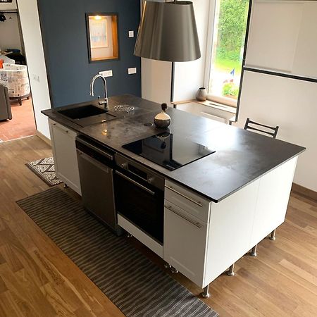 Вилла Comfortable House For 6 Guests In Saint-Come-Du-Mont Экстерьер фото