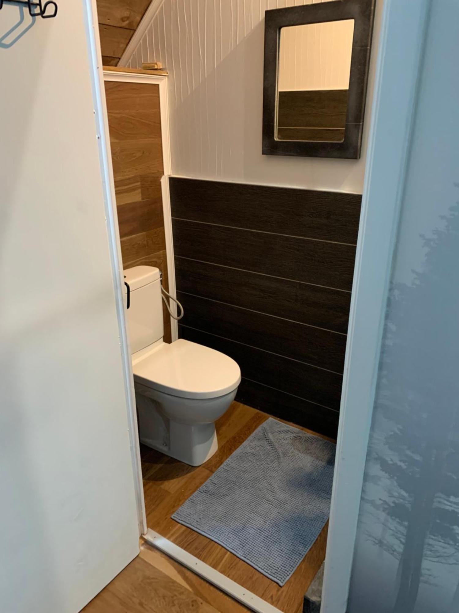 Вилла Comfortable House For 6 Guests In Saint-Come-Du-Mont Экстерьер фото